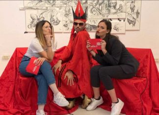 Rodrigo Cuevas divertidísimo en Otro Programa Millennial