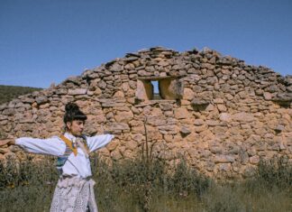 26: una casa que se abre despacio Bewis de la Rosa