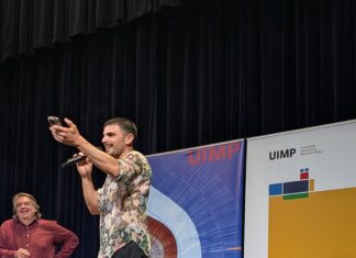 El artista Rodrigo Cuevas galardonado con el XVII Premio “La Barraca” de la UIMP a las Artes Escénicas