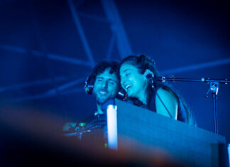 Delaporte hace vibrar a Gijón bajo la lluvia