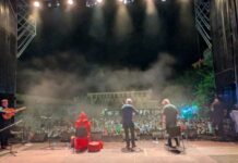 El público del XXIX Festival Folk de Plasencia se rinde a Dervish